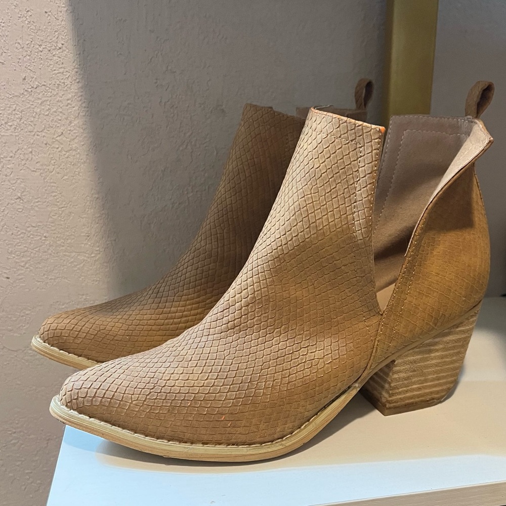 Arider brown Snake boots